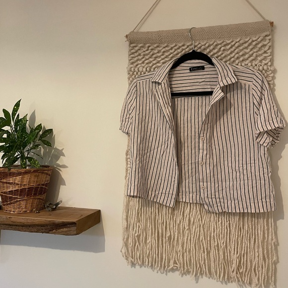 Very j. Button front shirt with collar. Cotton and hemp blend. - Picture 4 of 4